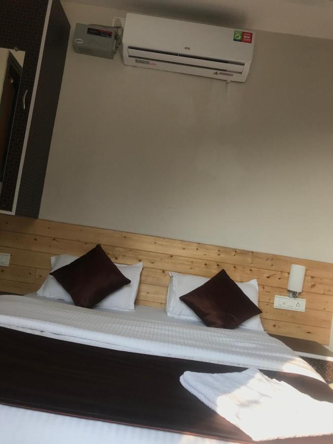 Hotel Cosy Nook Ришикеш Экстерьер фото